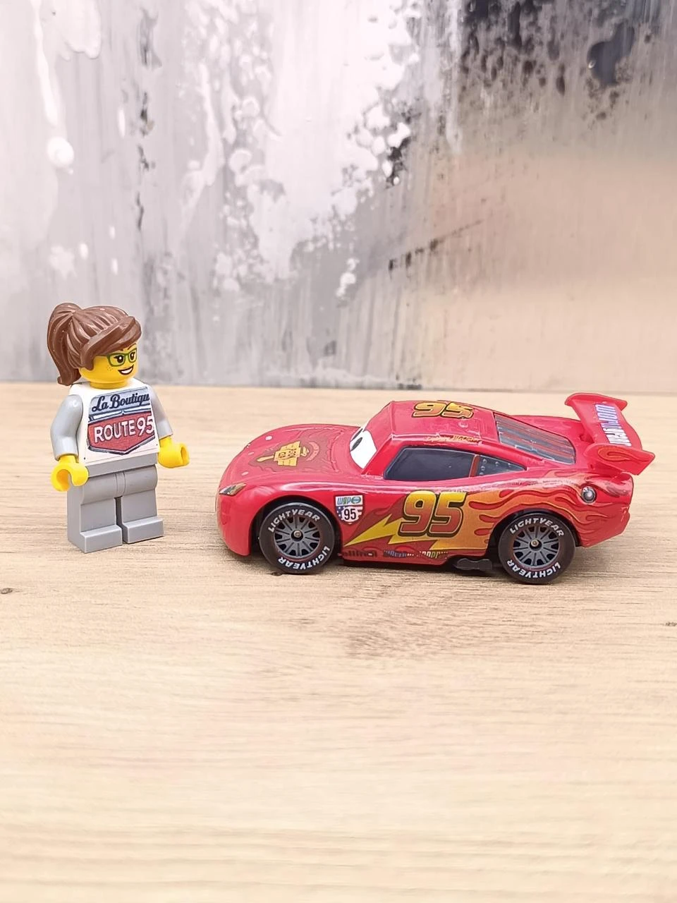 Carro Cars Flash McQueen - Brinquedo novo (CDS07) – photo 5